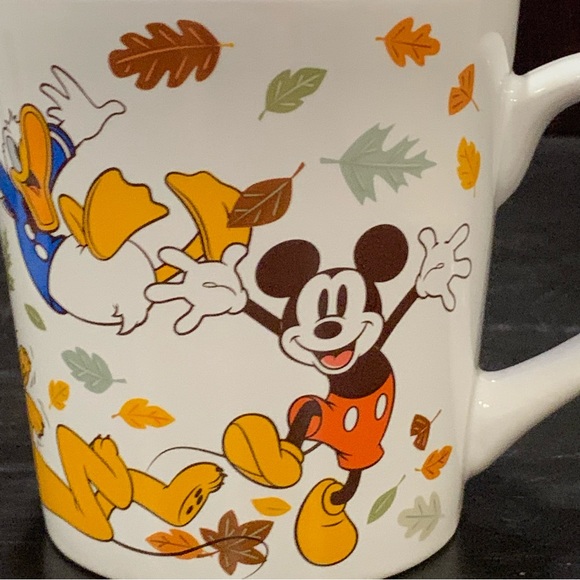 Mickey and Friends Harvest Hoopla Mug - Autumn Leaves Minnie Donald Goofy Pluto - Picture 2 of 12